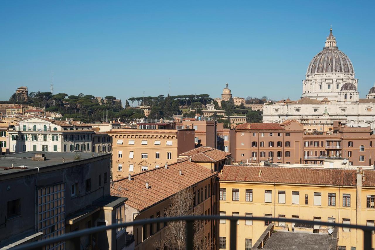Bright Apt With Views Of San Pietro روما المظهر الخارجي الصورة